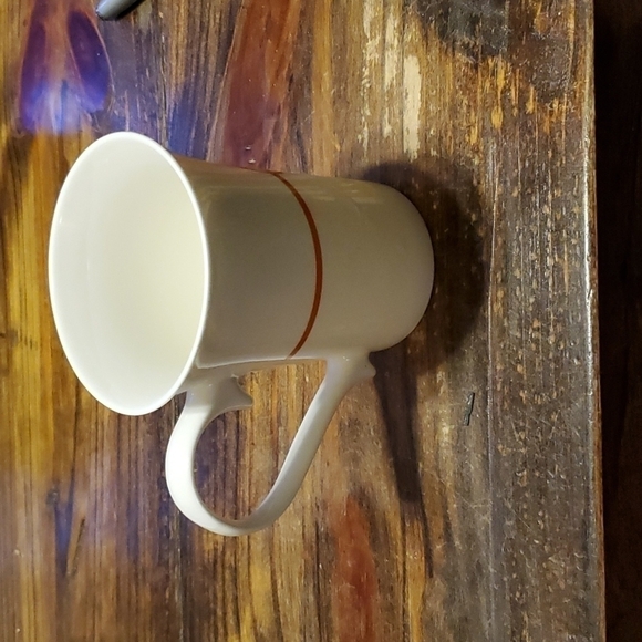 2014 Starbucks Coffee Mug - Picture 3 of 5